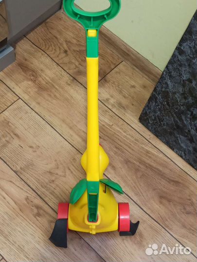 Юла,каталка с ручкой