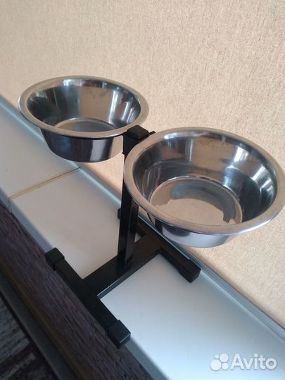 Кормушка для животных