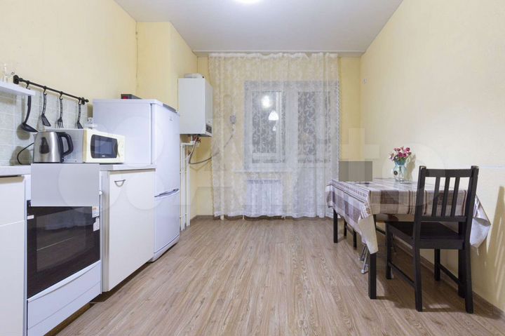 1-к. квартира, 50 м², 10/16 эт.