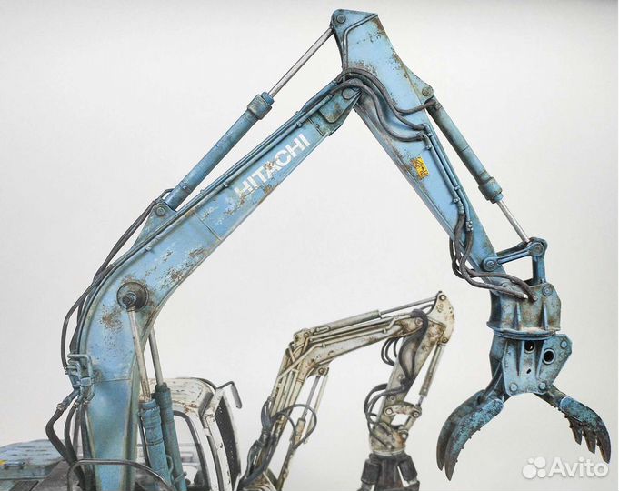 Модель экскаватора Hitachi