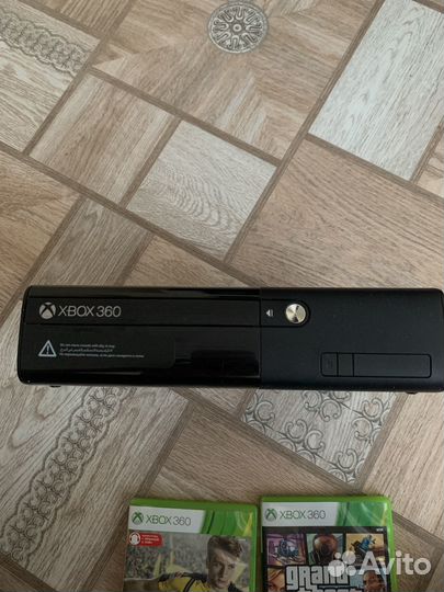 Xbox 360 E