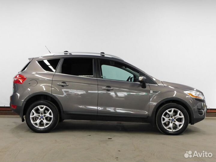Ford Kuga 2.5 AT, 2011, 107 434 км