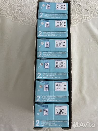 Кисломолочная смесь Агуша 2, срок до 02.05