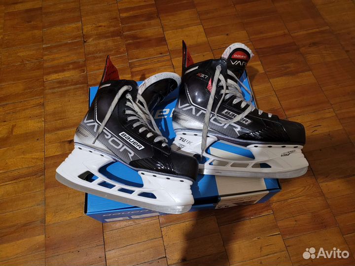 Коньки bauer vapor x 3.7 9.5ee