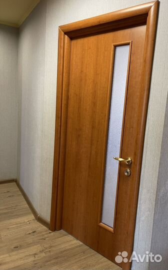 Межкомнатные двери 6 штук