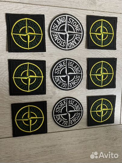 Нашивка stone island