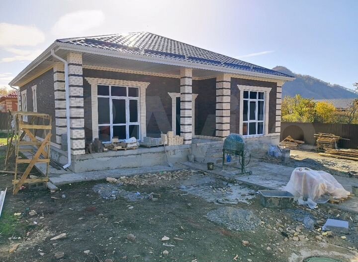 Дом 170 м² на участке 4 сот.