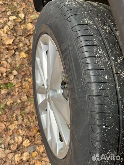 Pirelli Scorpion Verde 215/60 R17 96H