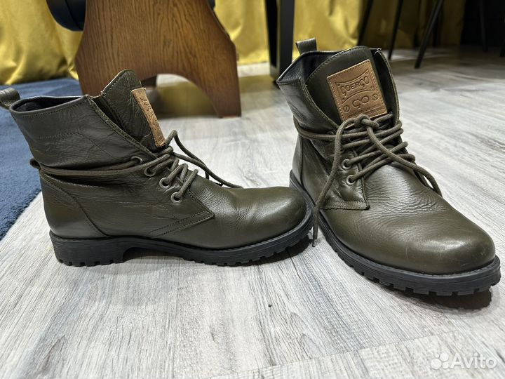 Ботинки женские