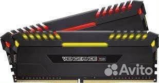 DDR4 Corsair Vengeance RGB 16gb (8*2)