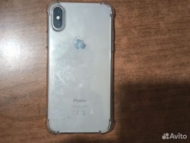 iPhone X, 64 ГБ