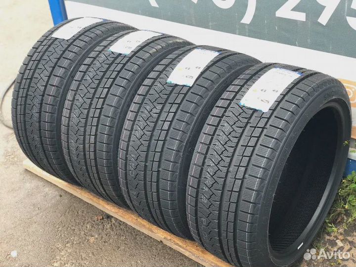 Triangle PL02 295/35 R21