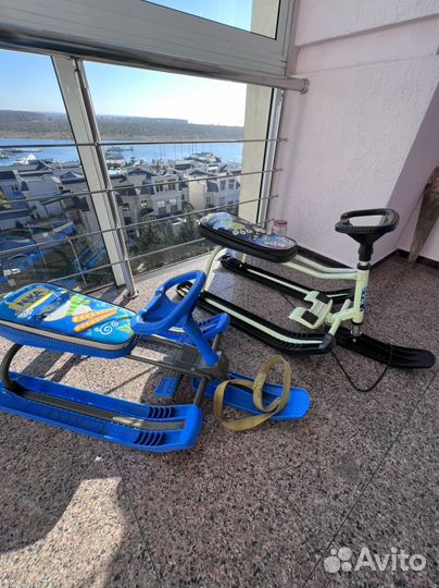 Детский снегокат Nika