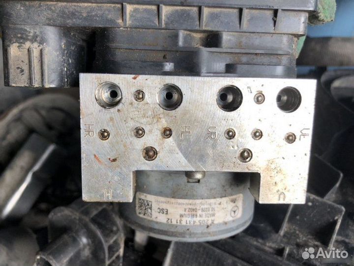 Блок ABS Mercedes-Benz C W205