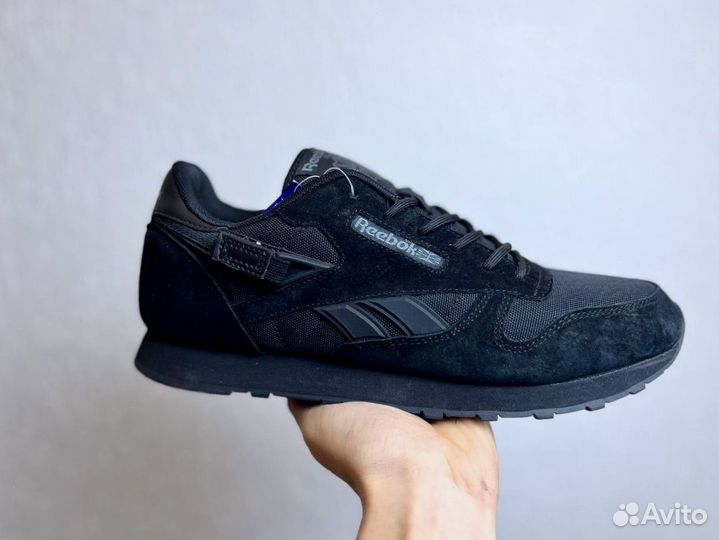 Кроссовки Reebok долговечные