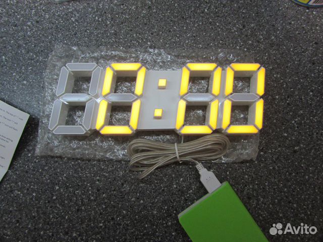 Светодиодные часы 3D