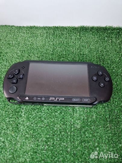 PSP 1008 + 50 игр