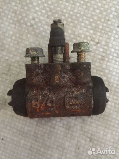 Цилиндр тормозной задний Ниссан Тиида