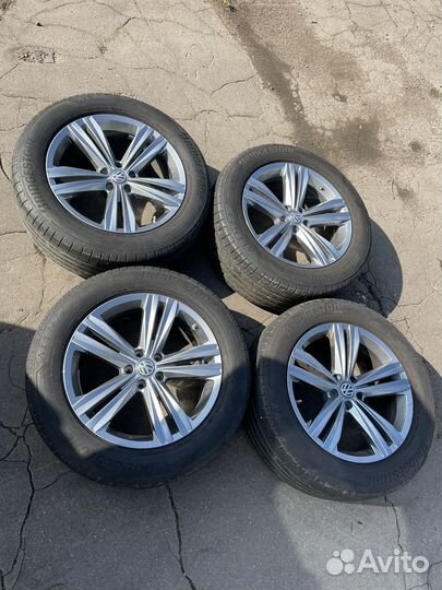 Оригинальные колеса в сборе на Volkswagen Touareg