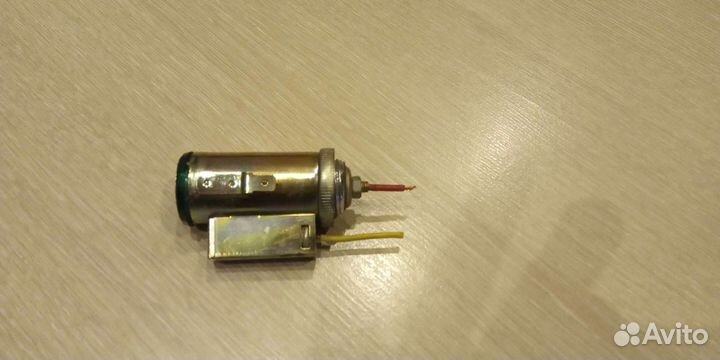 Гнездо прикуривателя для классики