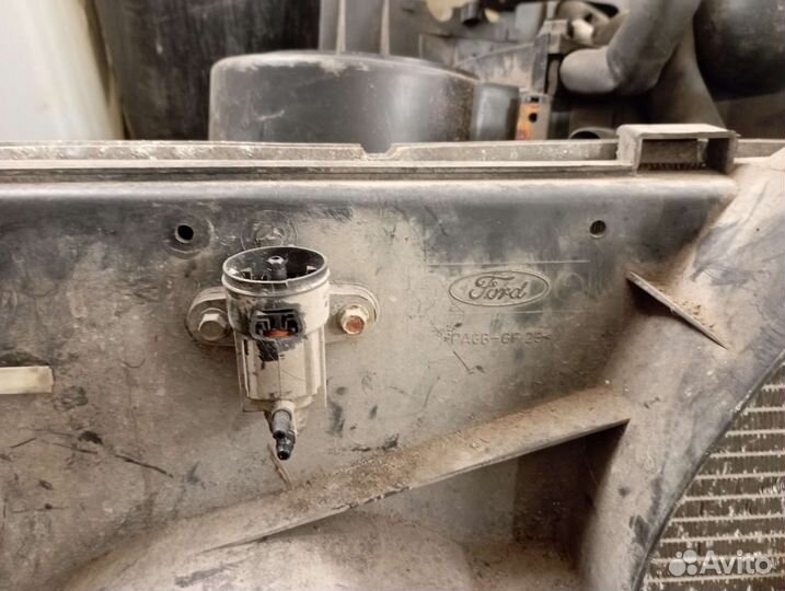 Радиатор Форд Транзит 2000-2006 г