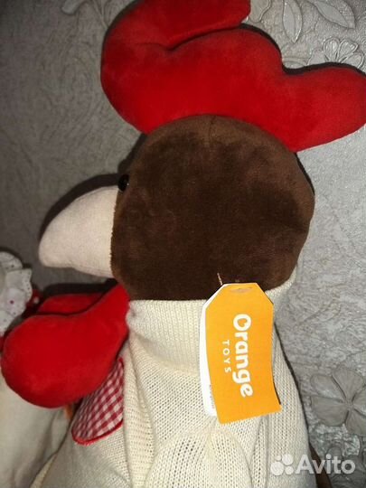 Мягкая игрушка. Пойдет как украшение интерьера