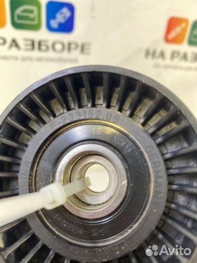 Ролик обводной Chevrolet Niva ваз-2123 2007