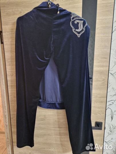 Спортивный костюм женский