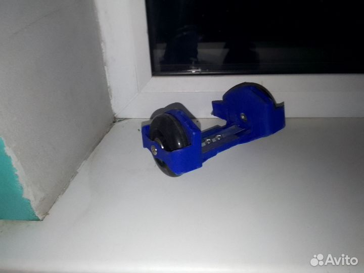 Ролики для обуви на пятку