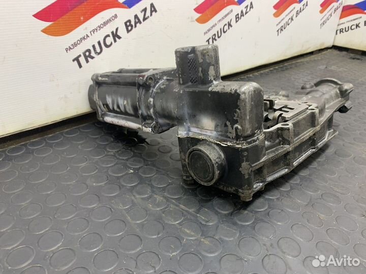 Механизм выбора передач кпп ZF 16S2221TO Man TGA