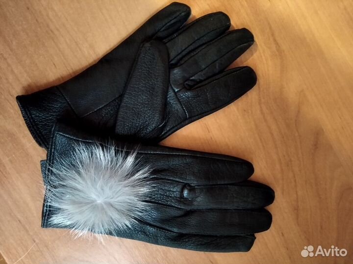 Перчатки женские кожаные новые
