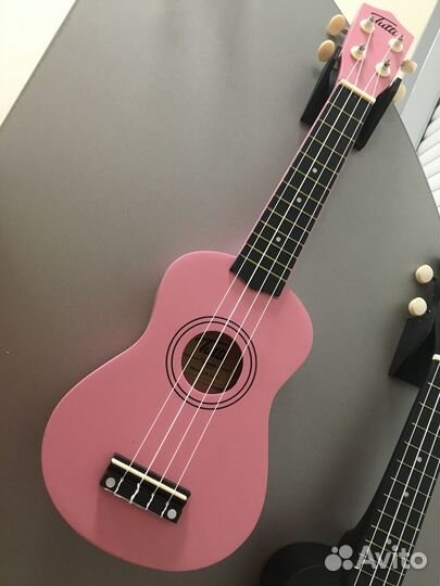 Укулеле сопрано tutti JR-11 PK розовая