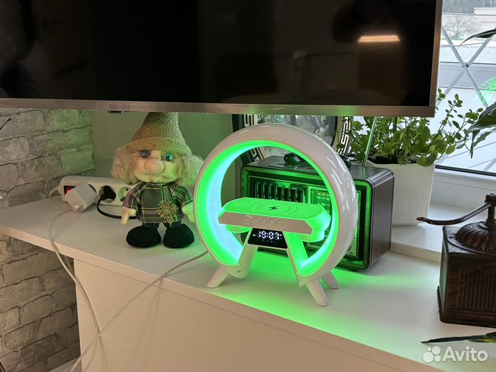 Светильник блютуз- колонка беспроводная зарядка