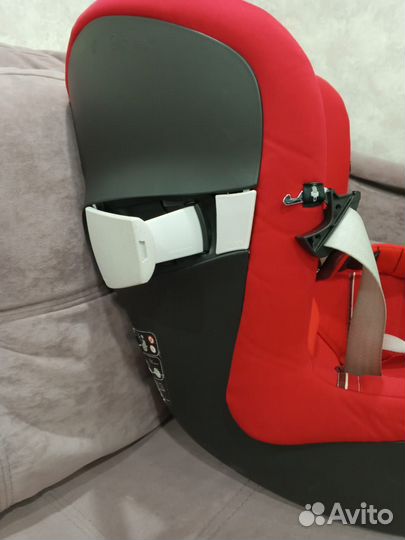 Автомобильное кресло Автокресло Cybex Sirona M2 i+