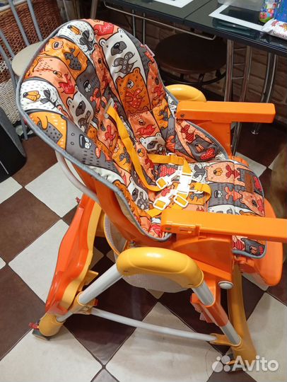 Стульчик для кормления