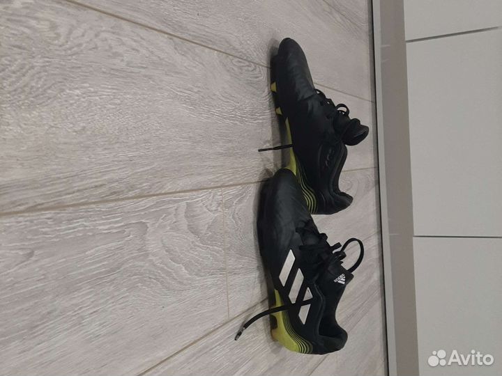 Хорошие футбольные кожаные бутсы адидас копа