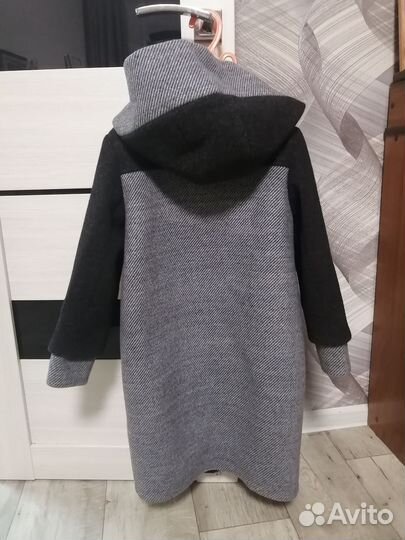 Пальто для девочки 140