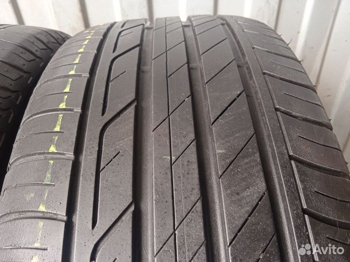 Bridgestone Turanza T001 205/50 R17