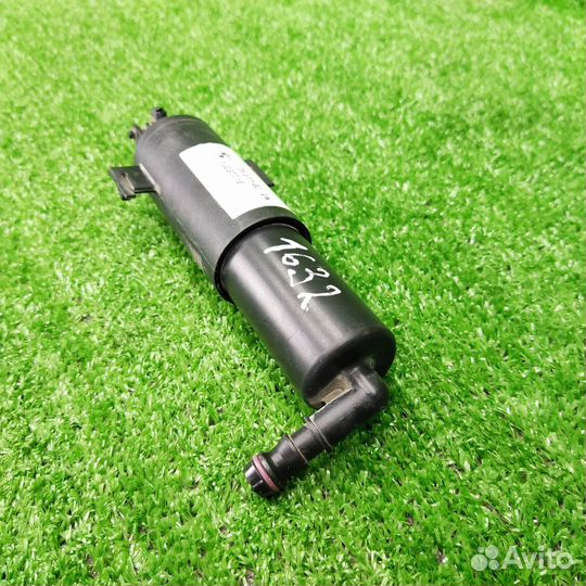 Форсунка омывателя фары левой BMW 3 717931102NK