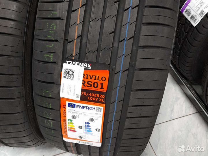 Tracmax X-Privilo RS01+ 275/40 R20 и 315/35 R20