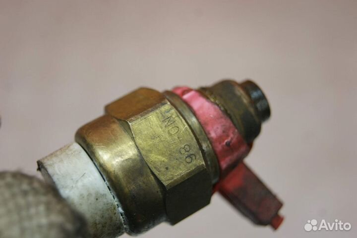 Датчик включения вентилятора Kawasaki ZX-9R, ZX900