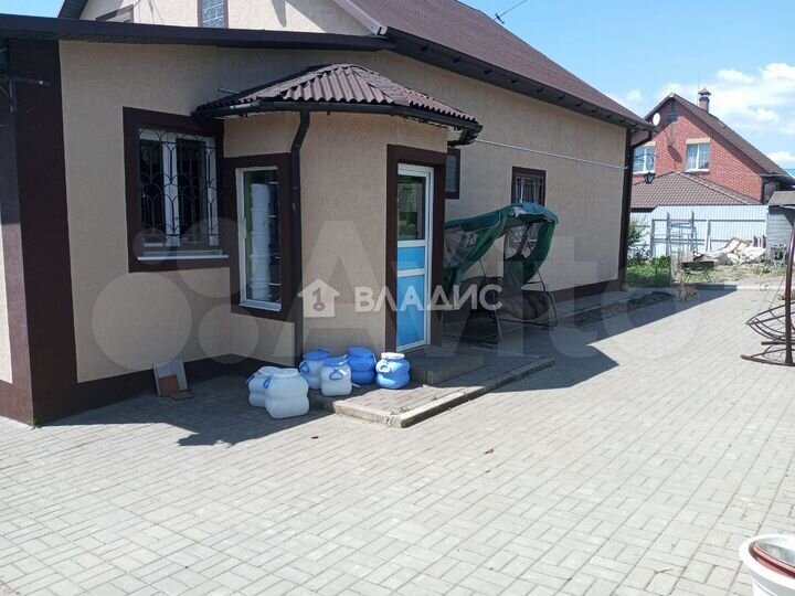 Дом 212,3 м² на участке 15 сот.