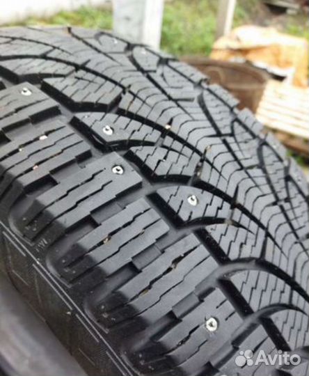 Pirelli Winter Carving Edge SUV 235/60 R17