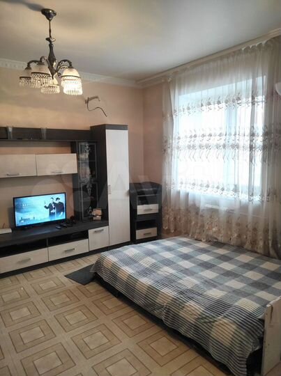 1-к. квартира, 42 м², 8/9 эт.