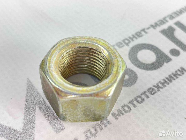 Гайка М16 задней оси скутер (шаг 1,5) 50-150см3