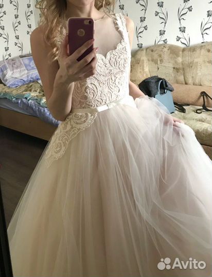 Платье свадебное