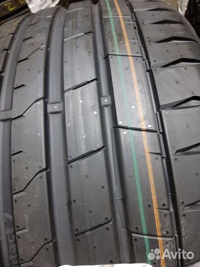 Continental ContiSportContact 7 225/40 R19 и 255/35 R19 96Y