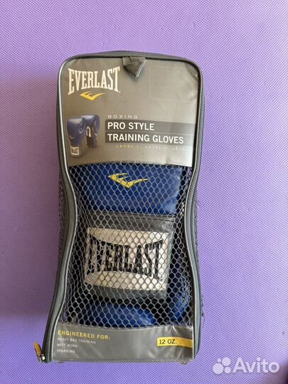 Боксерские перчатки 12 oz everlast