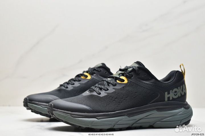 Беговые кроссовки Hoka