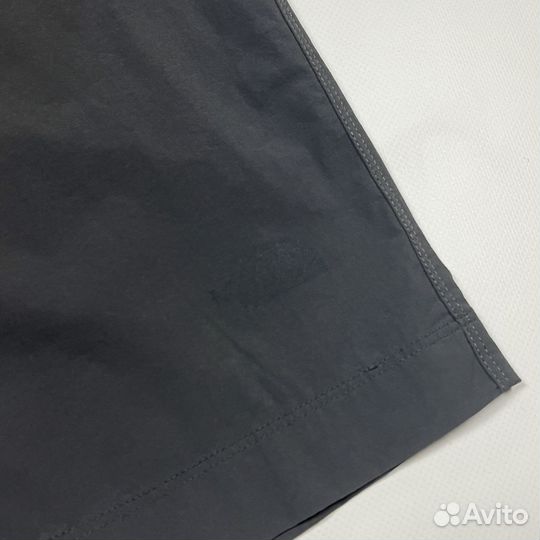 Шорты The North Face размер 34 (L)